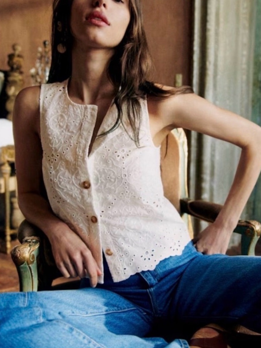 Sézane Roni Eyelet Embroidered Blouse Women's Size 4 White Cotton Sleeveless Top